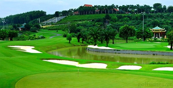 Hướng dẫn tìm kiếm sân golf phù hợp cho người mới