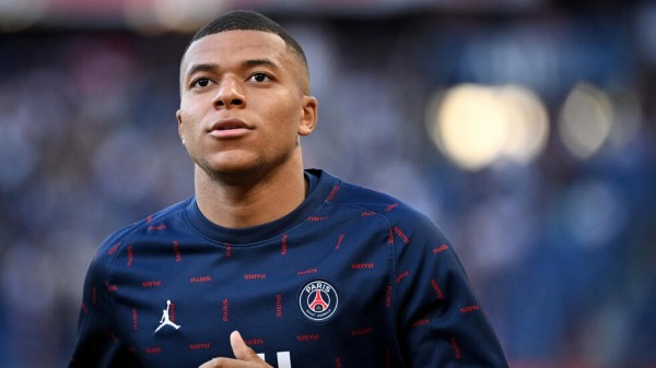 Kylian Mbappe tiền đạo trẻ xuất sắc nhất thế giới