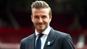 David Beckham huyền thoại bóng đá Anh, là một trong những cầu thủ đẹp trai nhất mọi thời đại