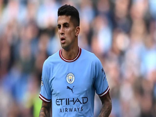 Hậu vệ cánh trái từng bị xem là “người thừa” trong hệ thống của Pep - Joao Cancelo