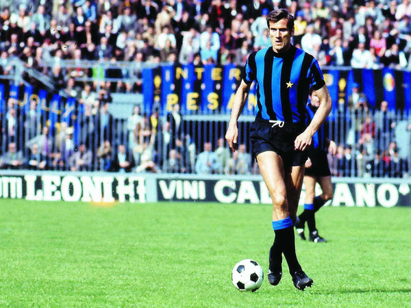 Trung vệ huyền thoại của Inter Milan và đội tuyển Ý - Giacinto Facchetti