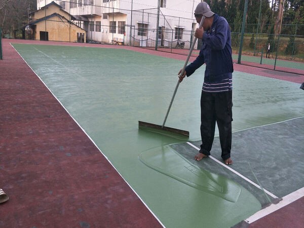 Lát mặt sàn cho sân tennis