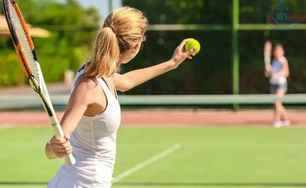 Những ai có thể chơi tennis 