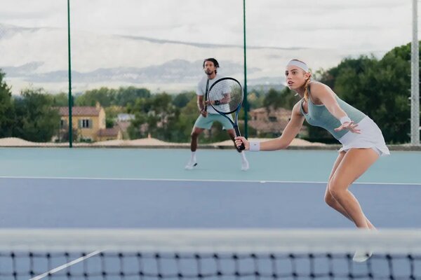 Cách di chuyển khi đánh tennis