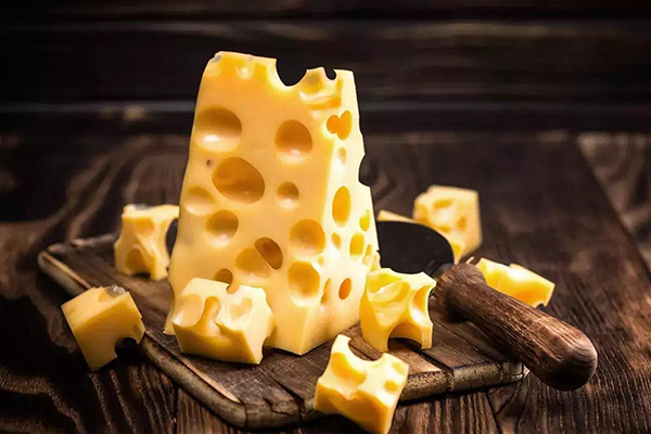 Yếu tố ảnh hưởng đến hàm lượng protein trong phô mai