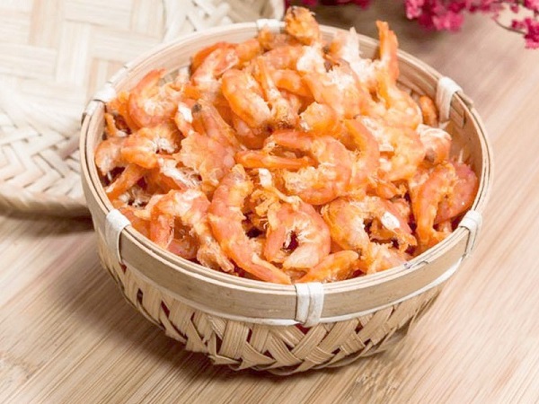 Tôm có kích thước lớn và thịt chắc, thường chứa hàm lượng protein cao